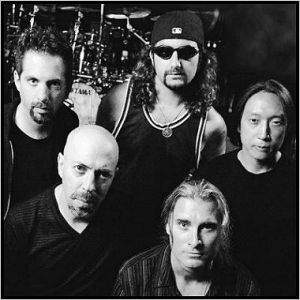 Dream Theater - Firmano per Roadrunner